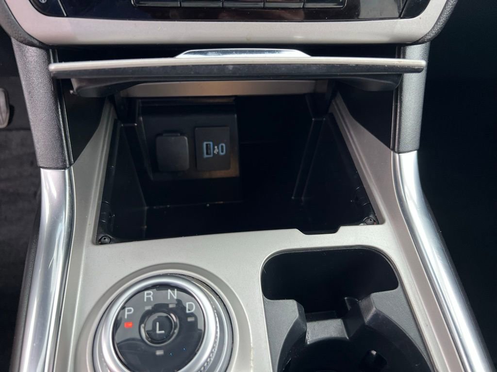 Used 2023 Ford Explorer XLT w/ Equipment Group 202A image 40