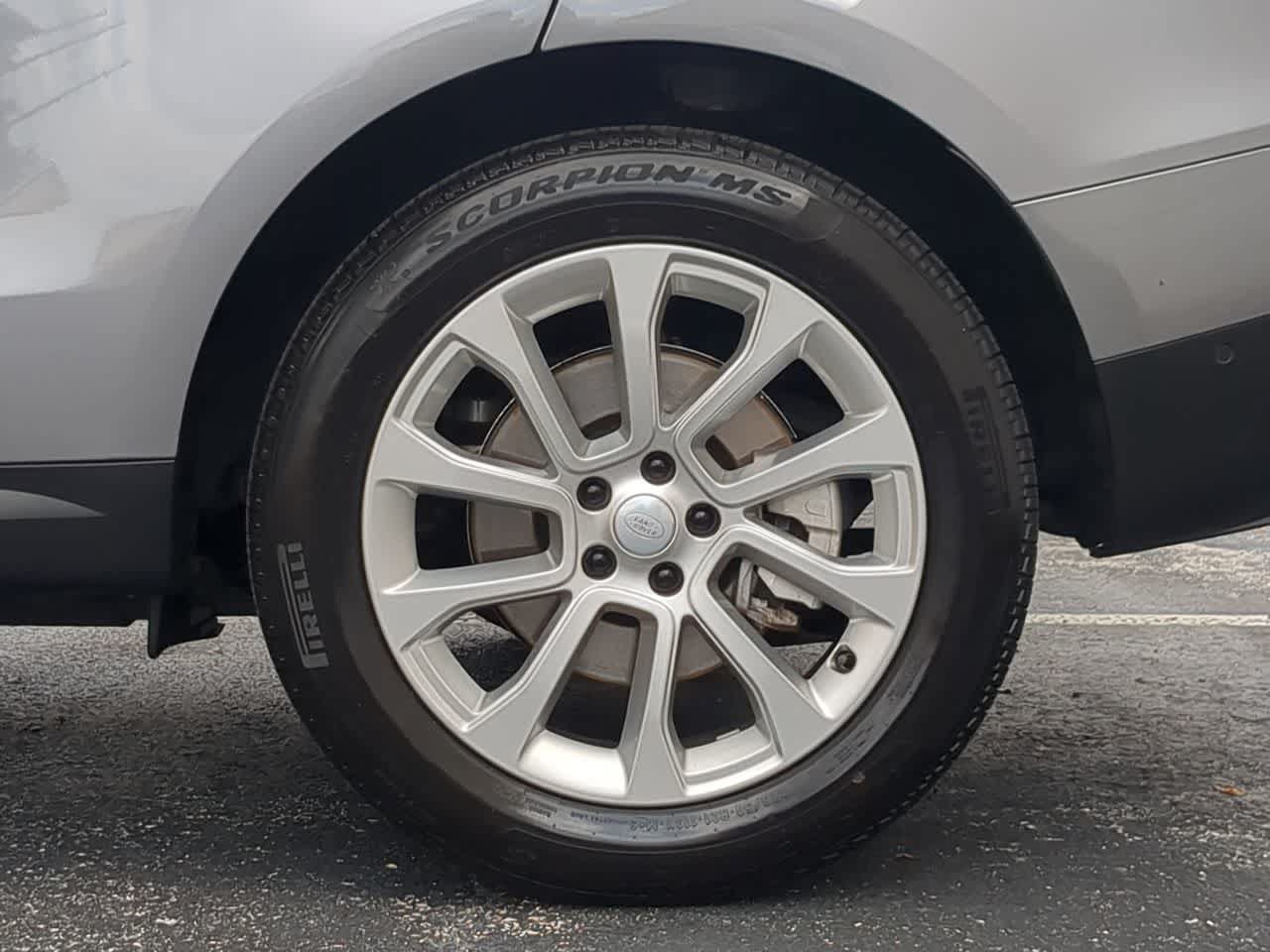 Certified 2025 Land Rover Range Rover Sport SE AWD/4WD image 14