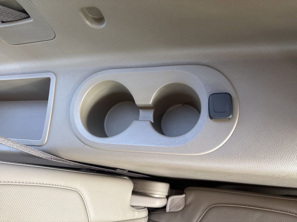 Used 2018 Chevrolet Suburban Premier image 47