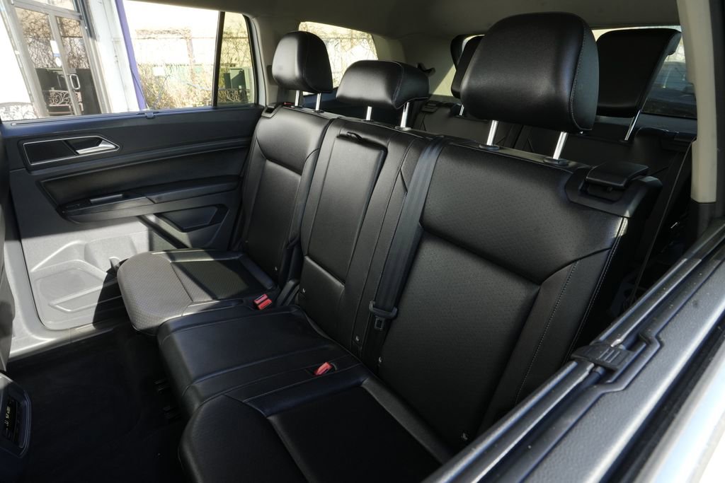 Used 2018 Volkswagen Atlas SE image 19