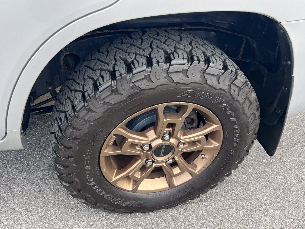 Used 2021 Toyota Land Cruiser Heritage Edition AWD/4WD image 19