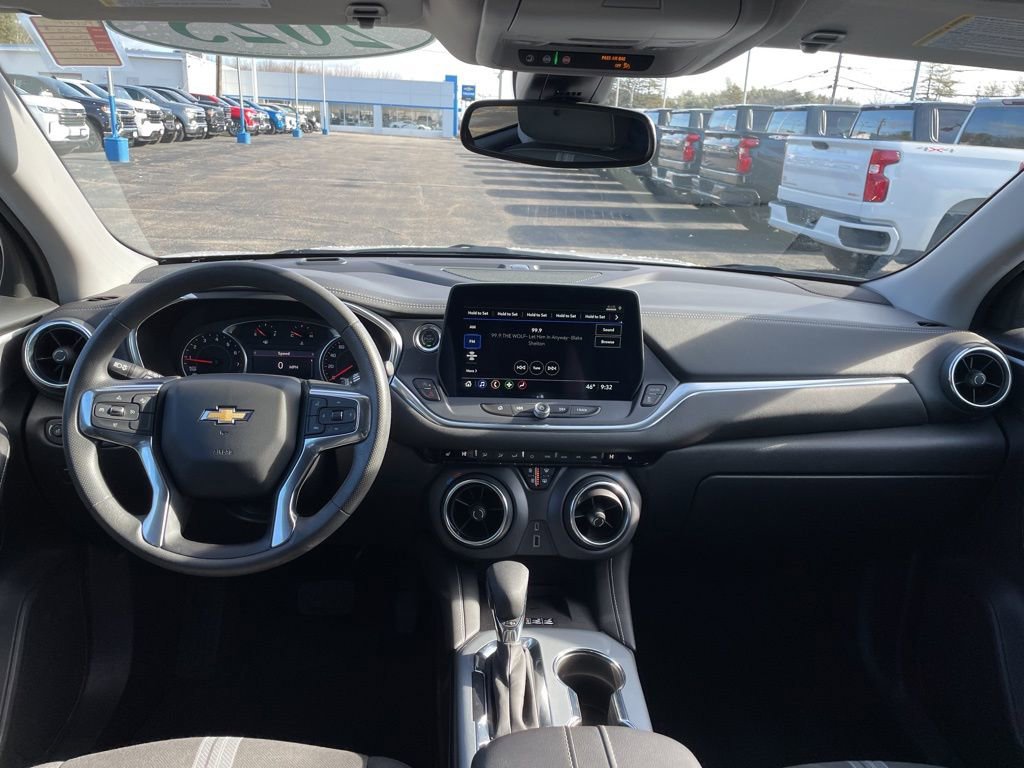 Used 2023 Chevrolet Blazer LT w/ Convenience Package image 11