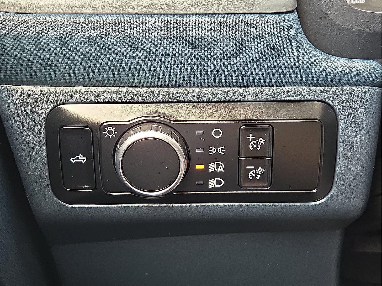 Certified 2024 Ford Maverick Tremor w/ Tremor Off-Road Package image 21