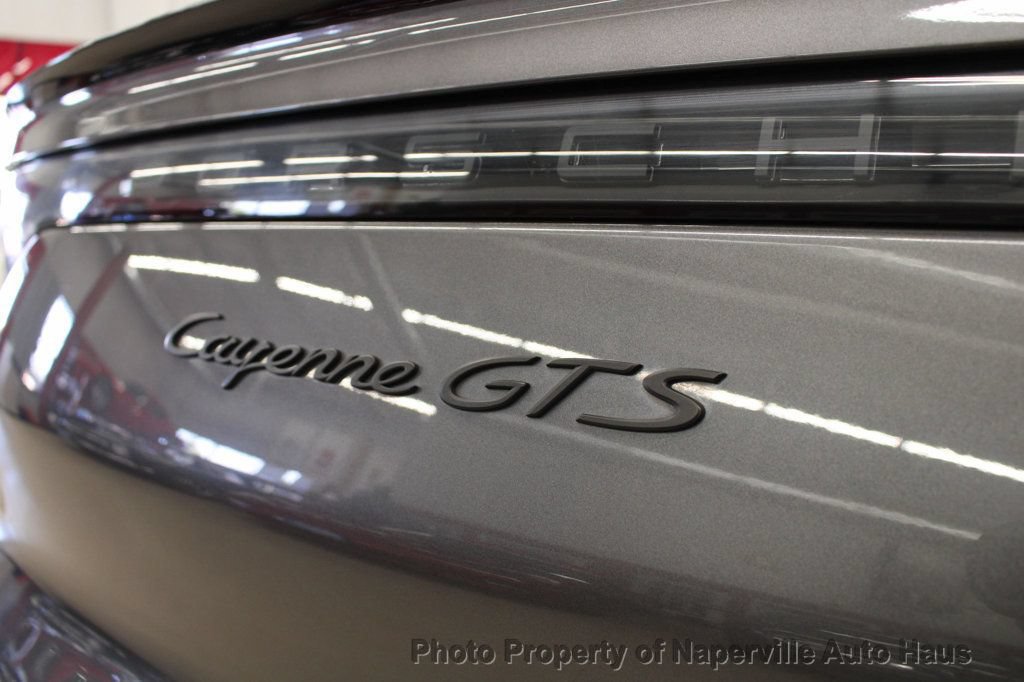 Used 2023 Porsche Cayenne GTS w/ Premium Package AWD/4WD image 52