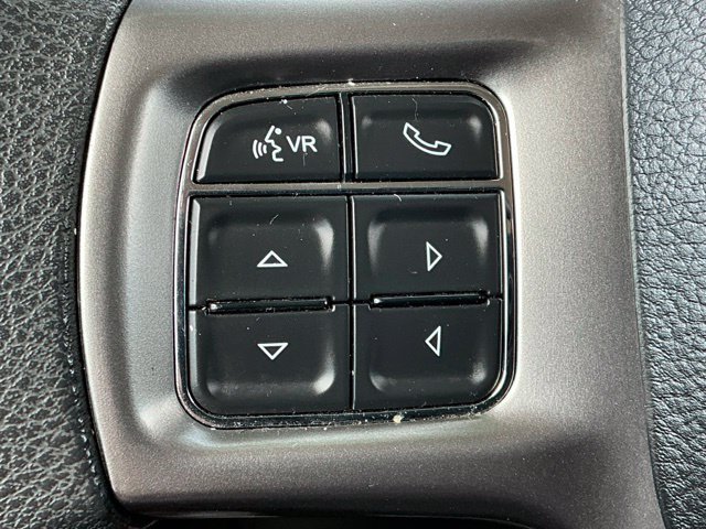 Used 2021 RAM 1500 Classic SLT AWD/4WD image 16