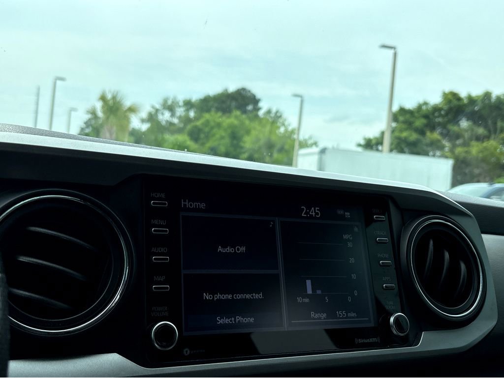 Used 2021 Toyota Tacoma SR5 RWD image 8