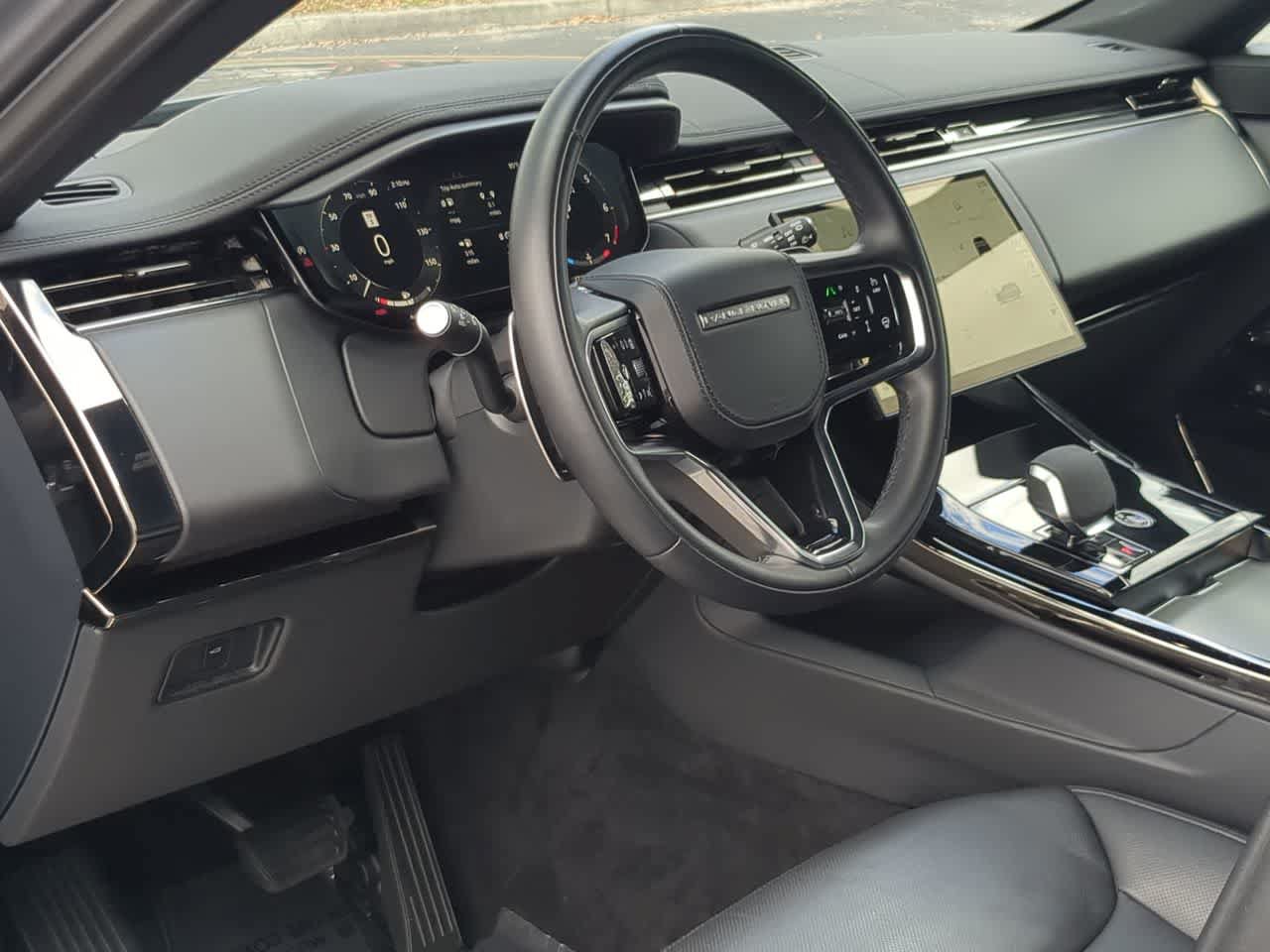 Certified 2025 Land Rover Range Rover Sport SE AWD/4WD image 10