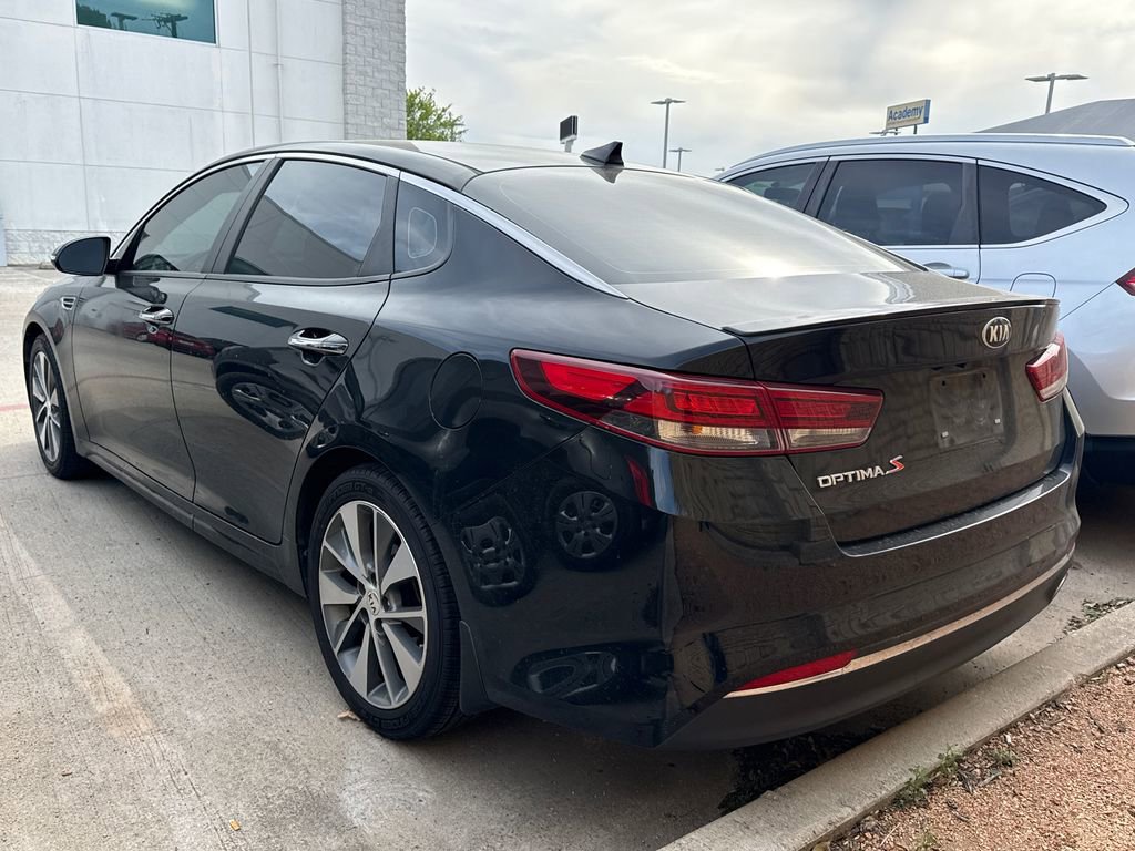 Used 2018 Kia Optima S w/ 18" Alloy Wheels Package image 6