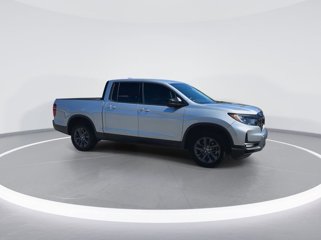 Used 2024 Honda Ridgeline Sport image 4