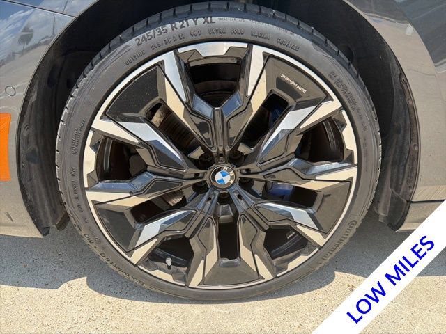 Certified 2026 BMW 530i w/ M Sport Package RWD image 4