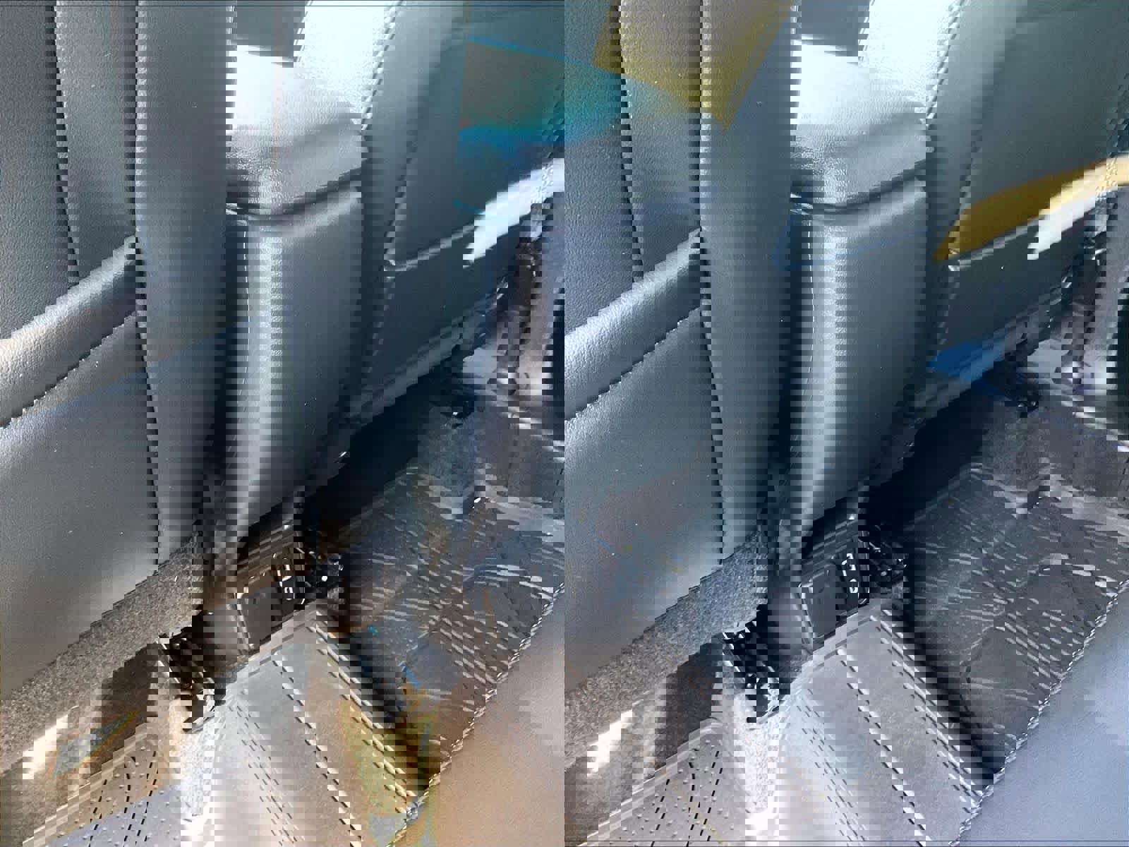 Used 2022 Chevrolet TrailBlazer ACTIV w/ Technology Package AWD/4WD image 26