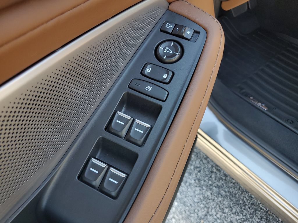 Certified 2026 Acura MDX w/ Technology Package FWD image 20