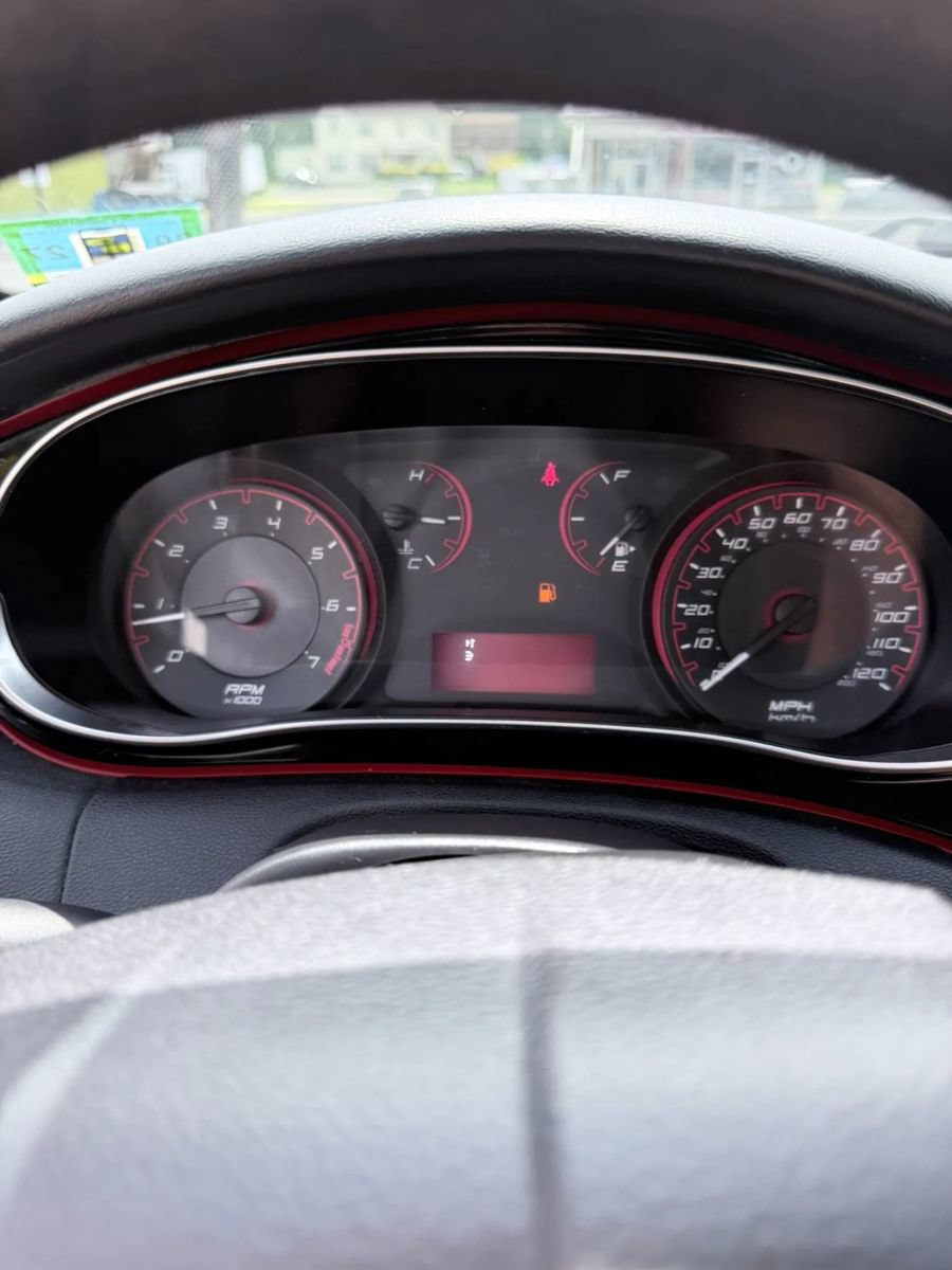 Used 2014 Dodge Dart SXT w/ Sun/Sound Group FWD image 33