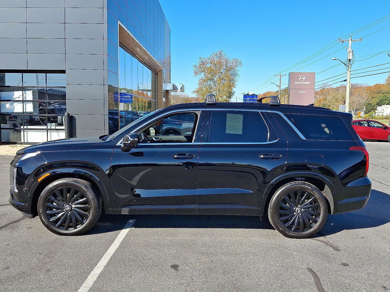 Used 2025 Hyundai Palisade Calligraphy image 7