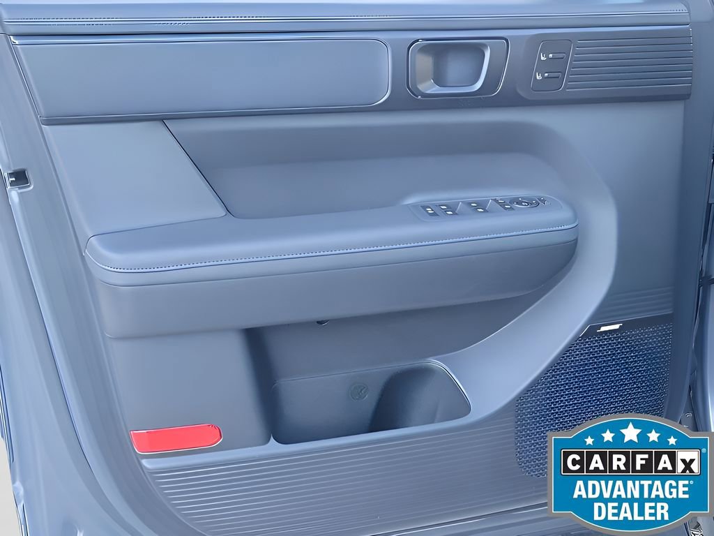 Used 2025 Hyundai Santa Fe Calligraphy FWD image 28