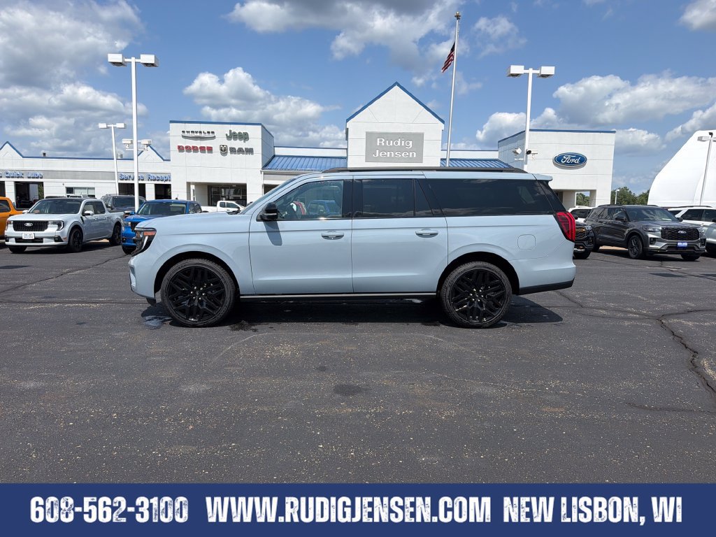 New 2027 Ford Expedition Max Platinum w/ Stealth Performance Package AWD/4WD image 2