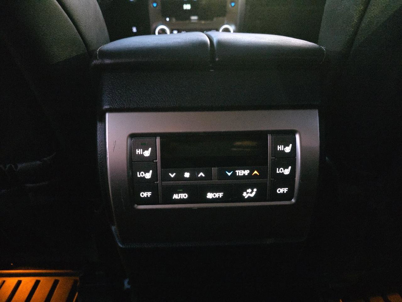 Used 2015 Lexus GX 460 Luxury image 25