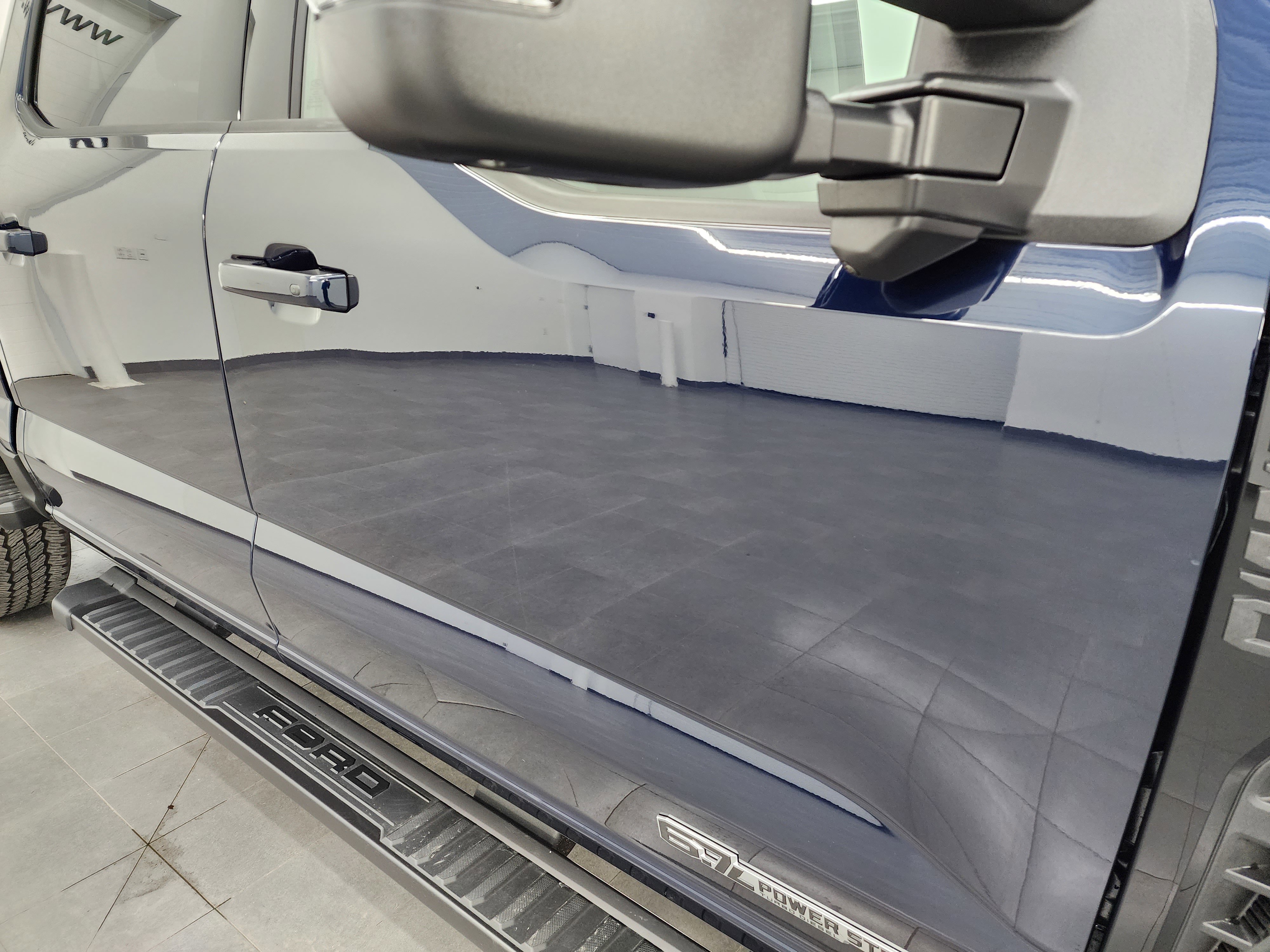 Used 2025 Ford F250 XLT w/ Black Appearance Package image 25