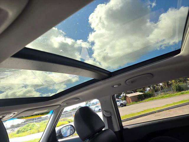 Used 2016 Kia Soul ! w/ Premium Package image 20