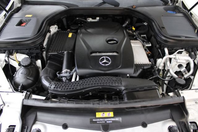 Used 2016 Mercedes-Benz GLC 300 image 25