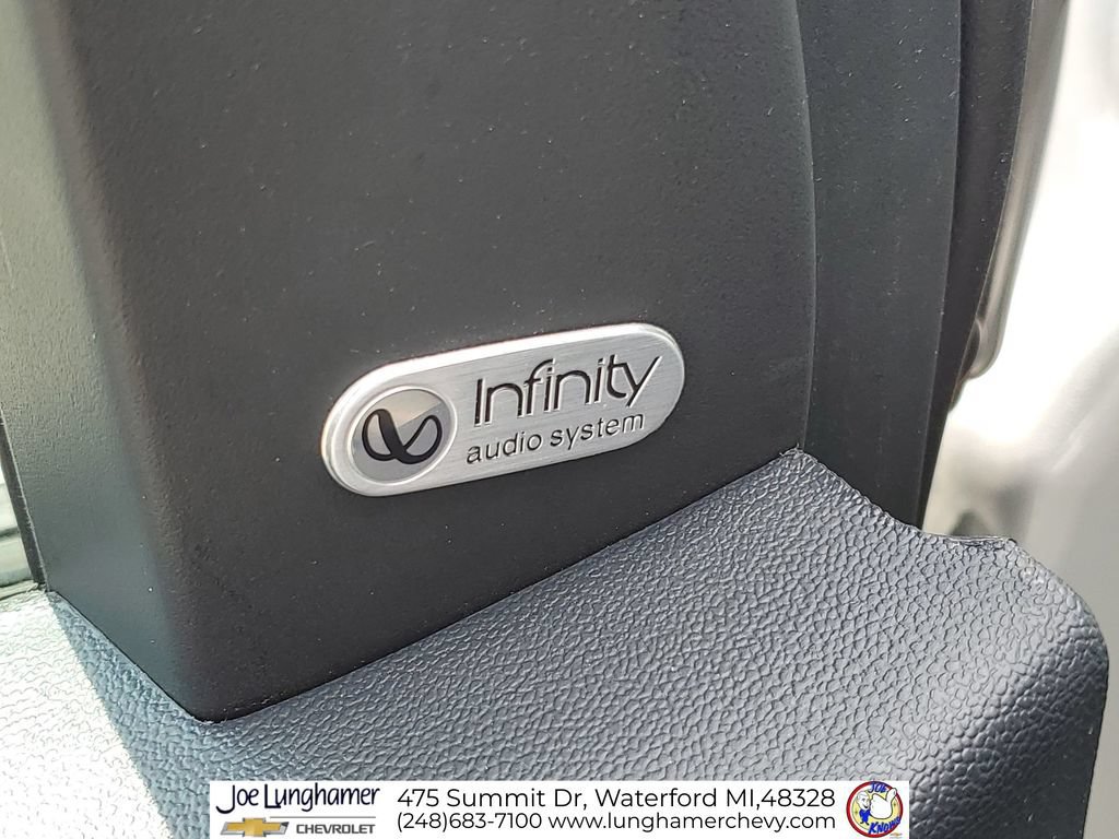 Used 2010 Dodge Journey R/T w/ Navigation & Sound Group I FWD image 25