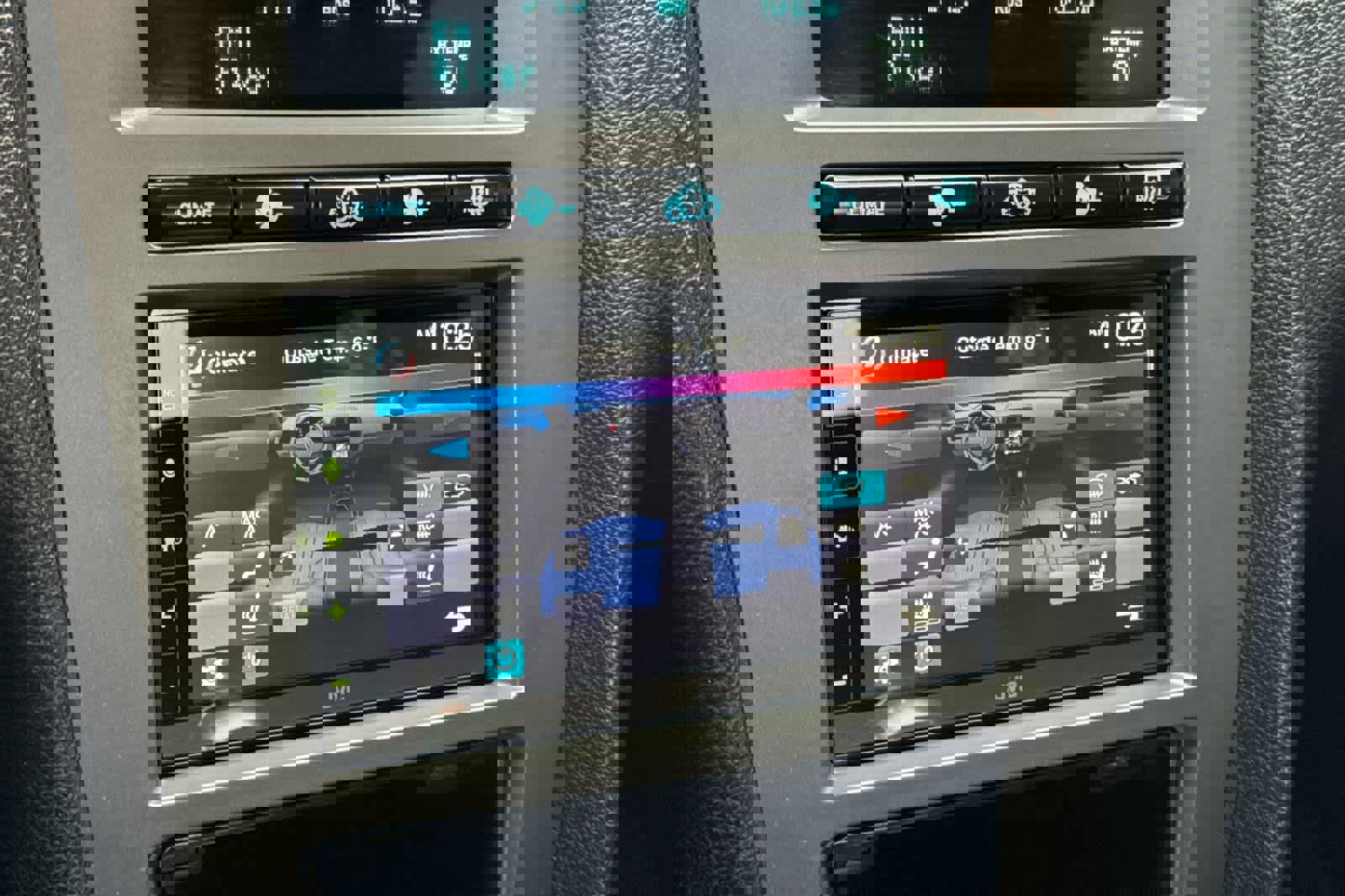 Used 2010 Ford Mustang GT image 19