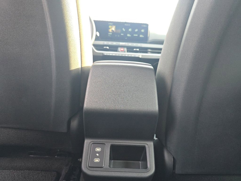 New 2025 Kia K4 LXS image 23