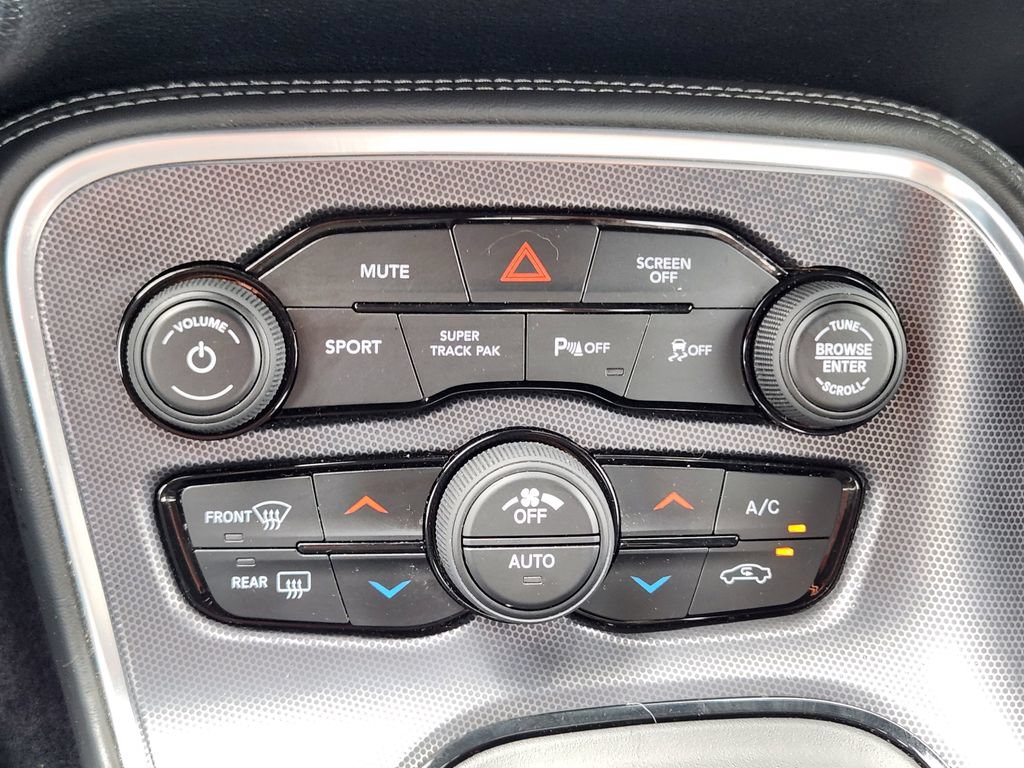 Used 2018 Dodge Challenger GT w/ GT Interior Package AWD/4WD image 20