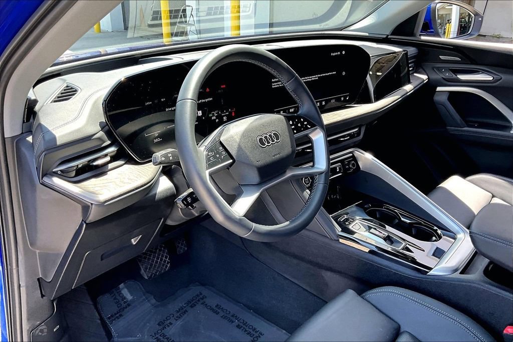 Certified 2025 Audi Q5 Premium Plus w/ Premium Plus AWD/4WD image 14