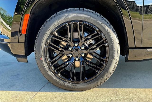 New 2026 Jeep Grand Wagoneer L Limited image 15