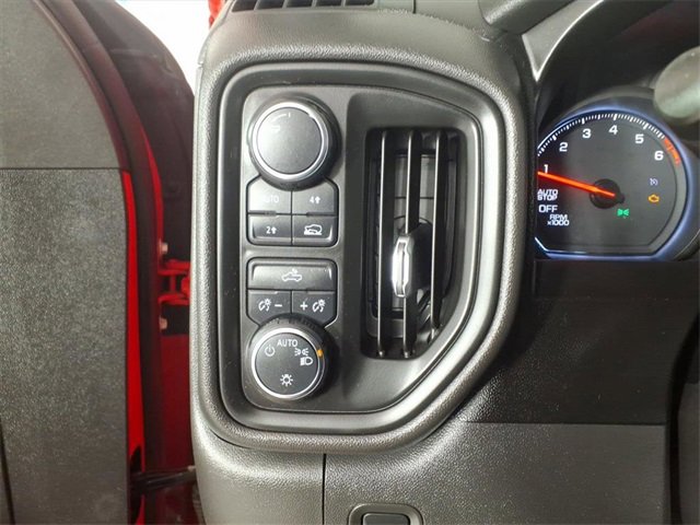 Used 2021 Chevrolet Silverado 1500 Custom w/ LPO, Dark Essentials Package image 12