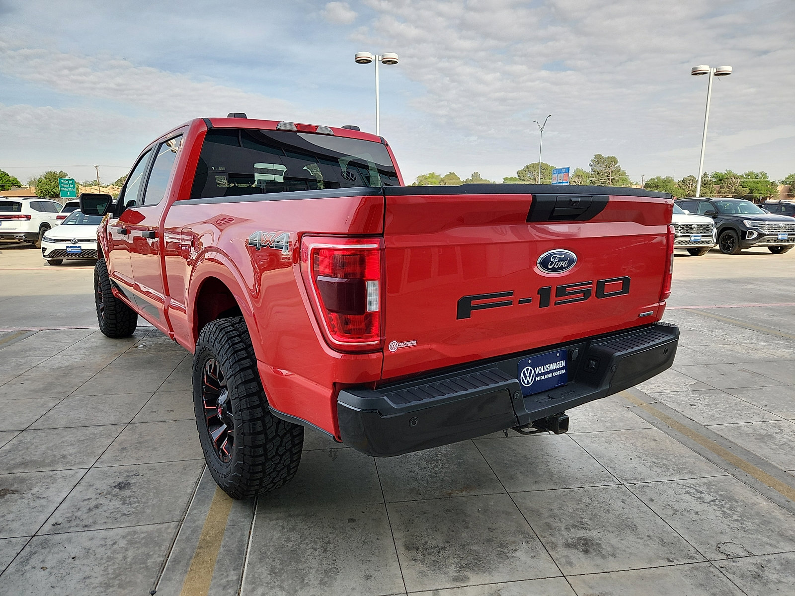 Used 2023 Ford F150 XLT image 5