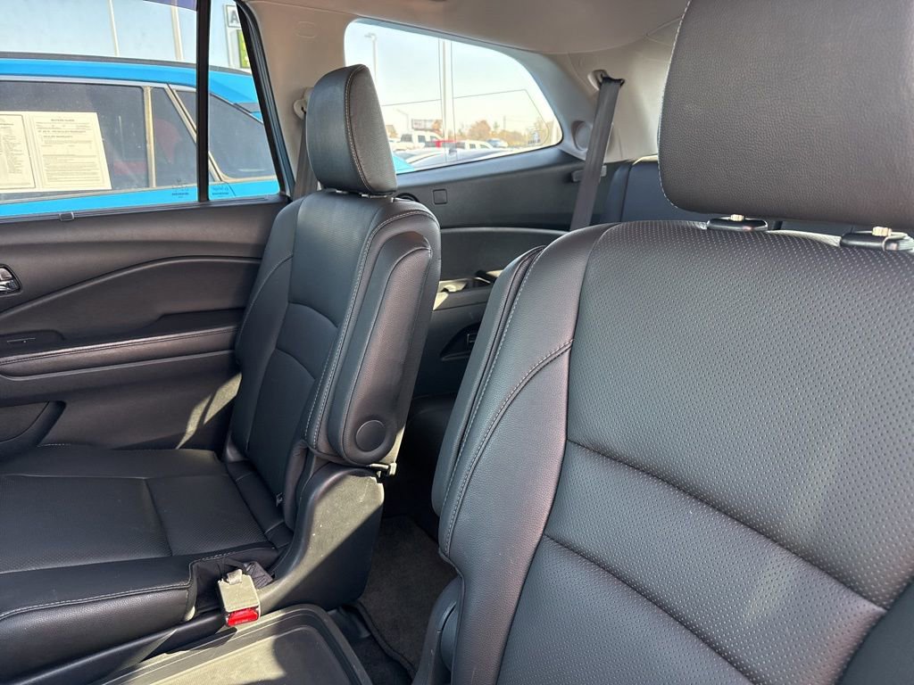 Used 2016 Honda Pilot Elite image 20