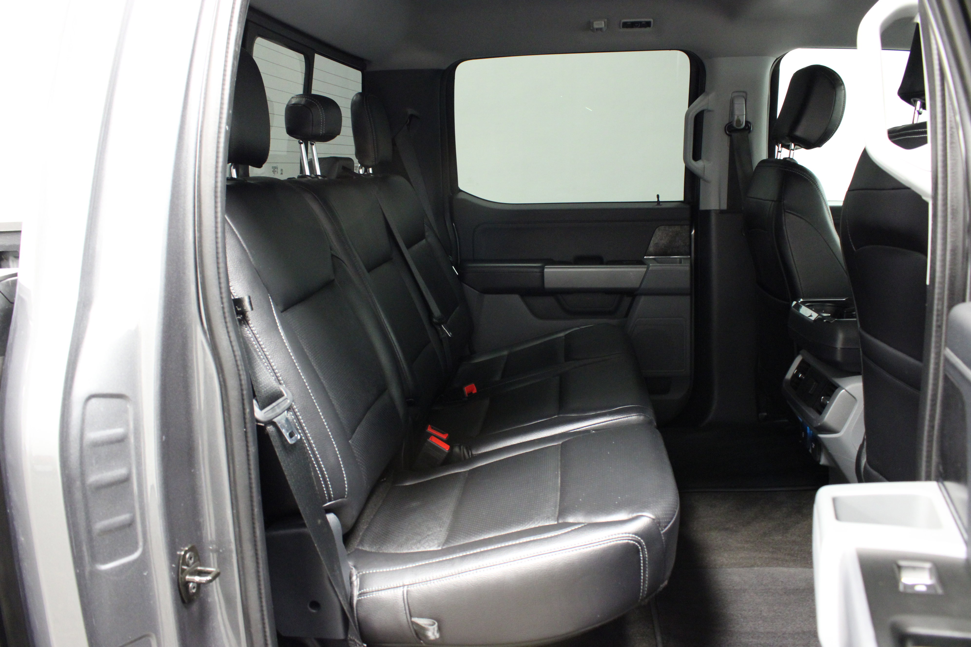 Used 2021 Ford F150 XLT w/ Equipment Group 301A Mid image 19