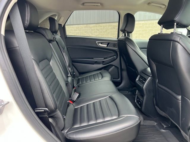 Used 2023 Ford Edge SEL w/ Convenience Package image 14