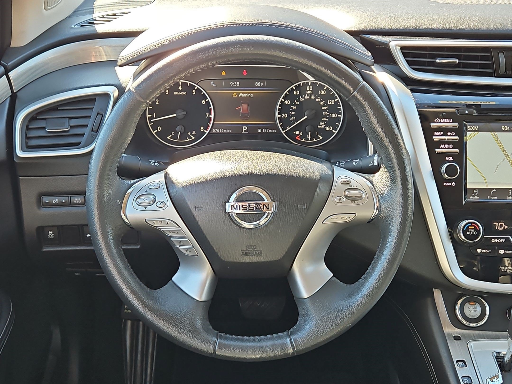 Used 2015 Nissan Murano Platinum w/ Platinum Technology Package AWD/4WD image 16