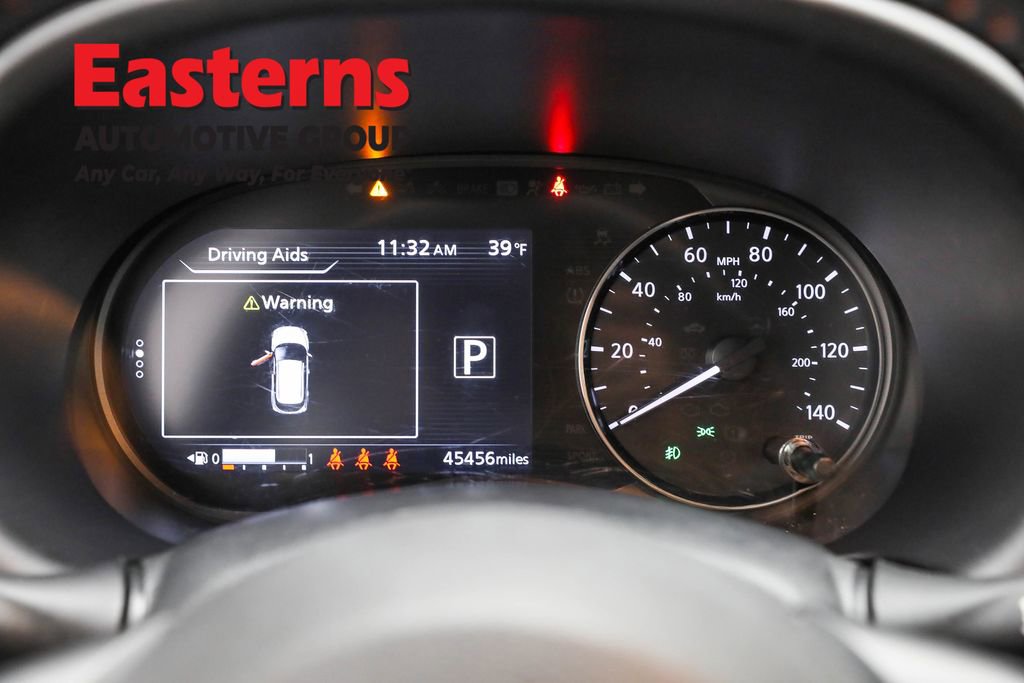 Used 2024 Nissan Kicks SR image 32