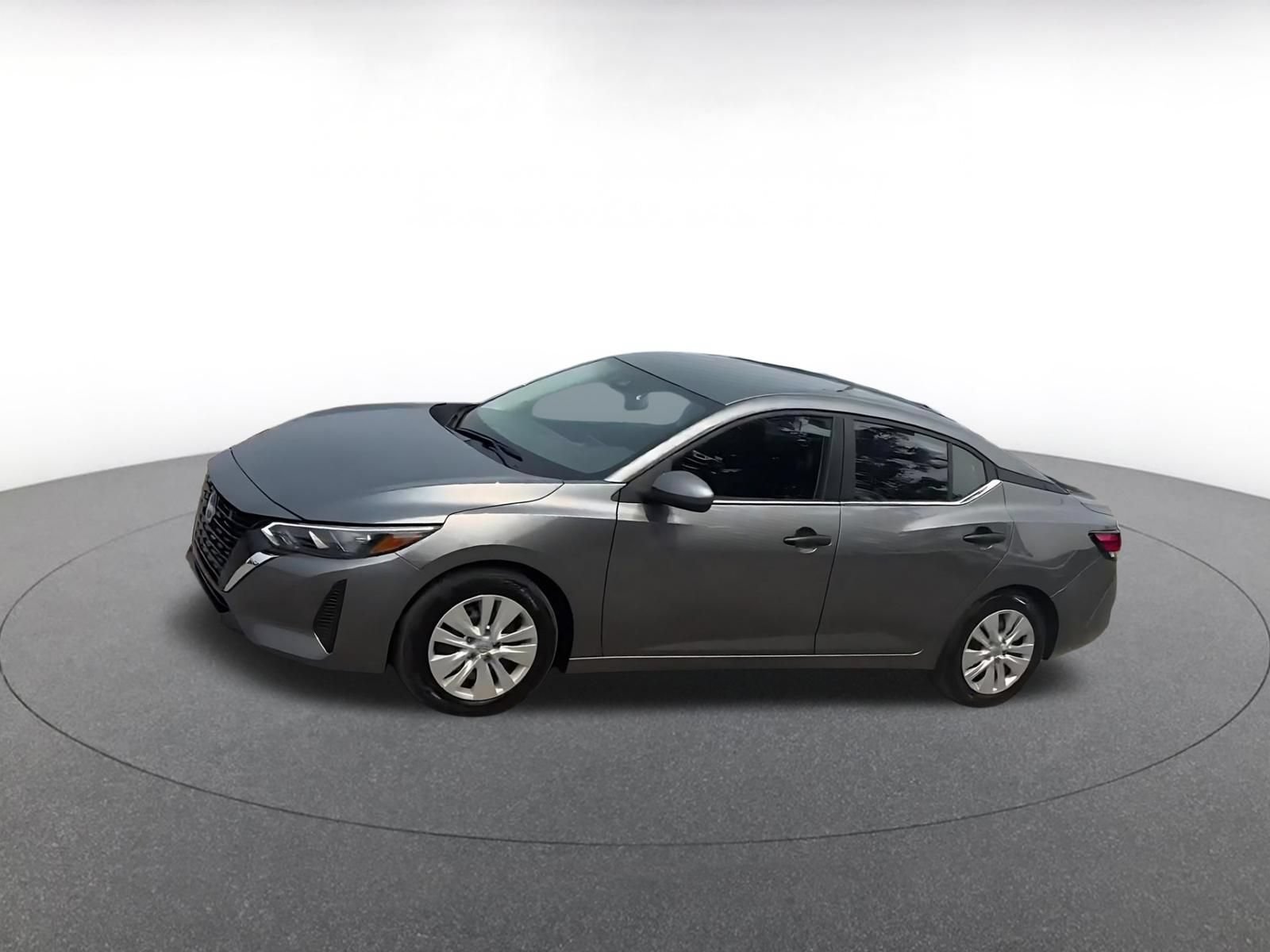 Used 2025 Nissan Sentra S FWD image 7