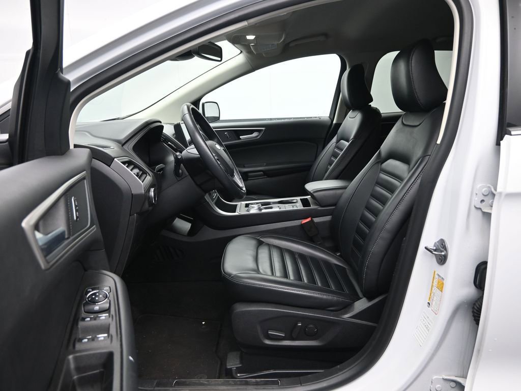 Used 2024 Ford Edge SEL image 26