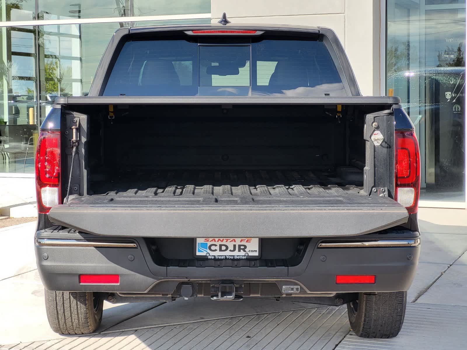 Used 2017 Honda Ridgeline Black Edition image 29