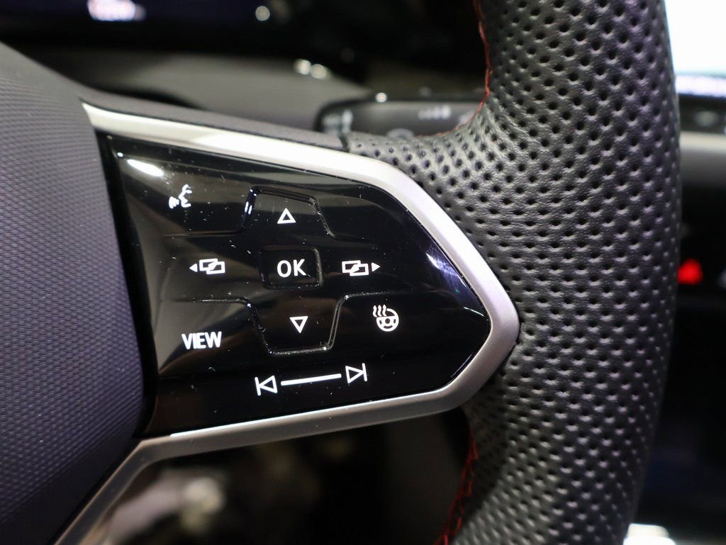 Used 2024 Volkswagen GTI SE image 34