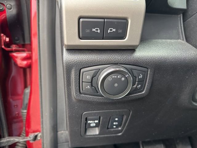 Used 2018 Ford F150 Lariat image 18