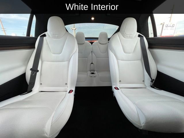 Used 2022 Tesla Model X image 2