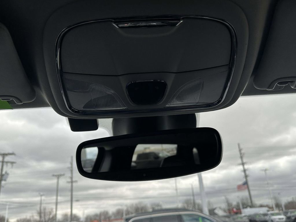 Used 2022 Jeep Cherokee Trailhawk w/ Comfort/Convenience Group image 30