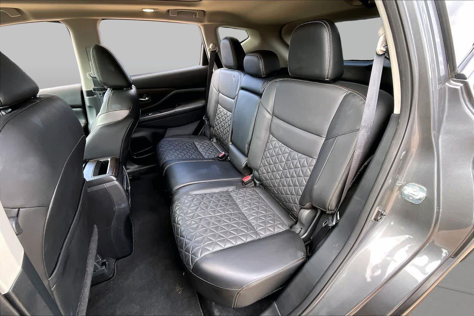 Certified 2023 Nissan Murano Platinum w/ Cargo Package FWD image 20