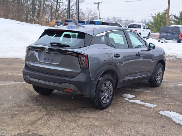 Used 2025 Nissan Kicks S image 5