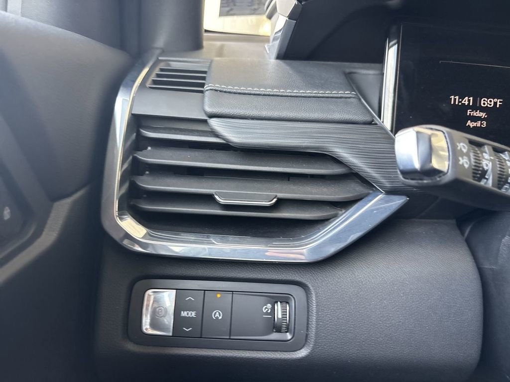 Certified 2025 GMC Acadia Elevation image 18