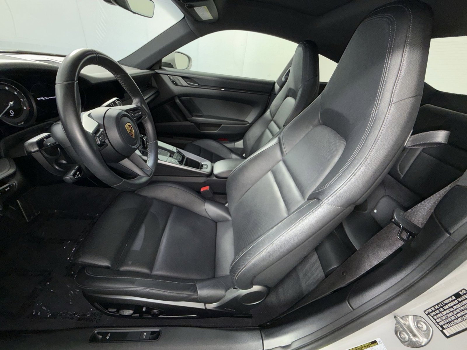 Used 2021 Porsche 911 Carrera RWD image 13