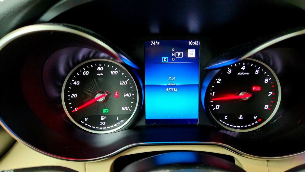 Used 2022 Mercedes-Benz GLC 300 4MATIC image 14