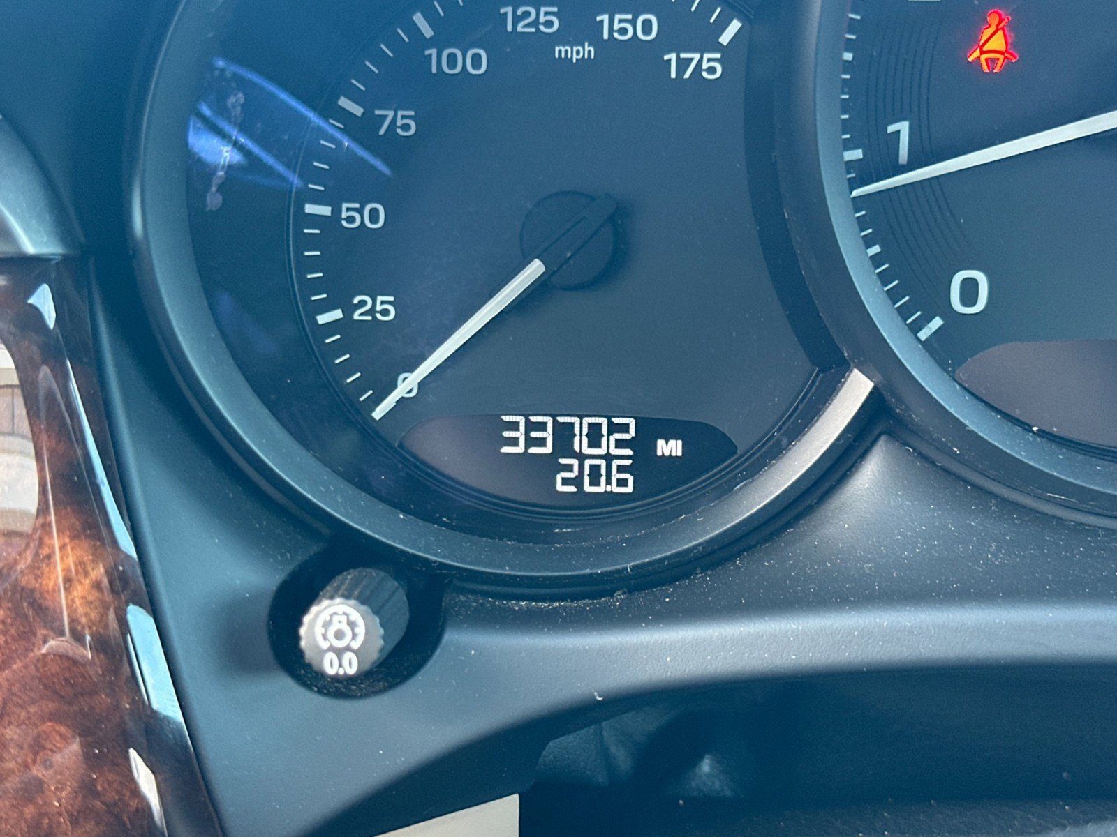 Certified 2023 Porsche Macan w/ Premium Package Plus image 25